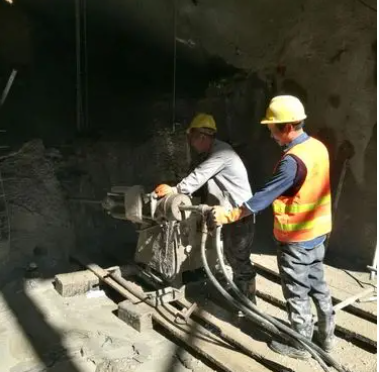 东莞水下抗分散灌浆料特点 水下不分散注浆料介绍